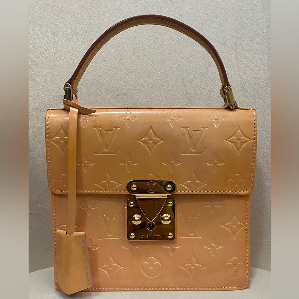 Authentic Louis Vuitton Monogram Vernis Spring Street Shoulder Bag